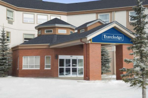 Гостиница Travelodge by Wyndham Strathmore  Стратмор